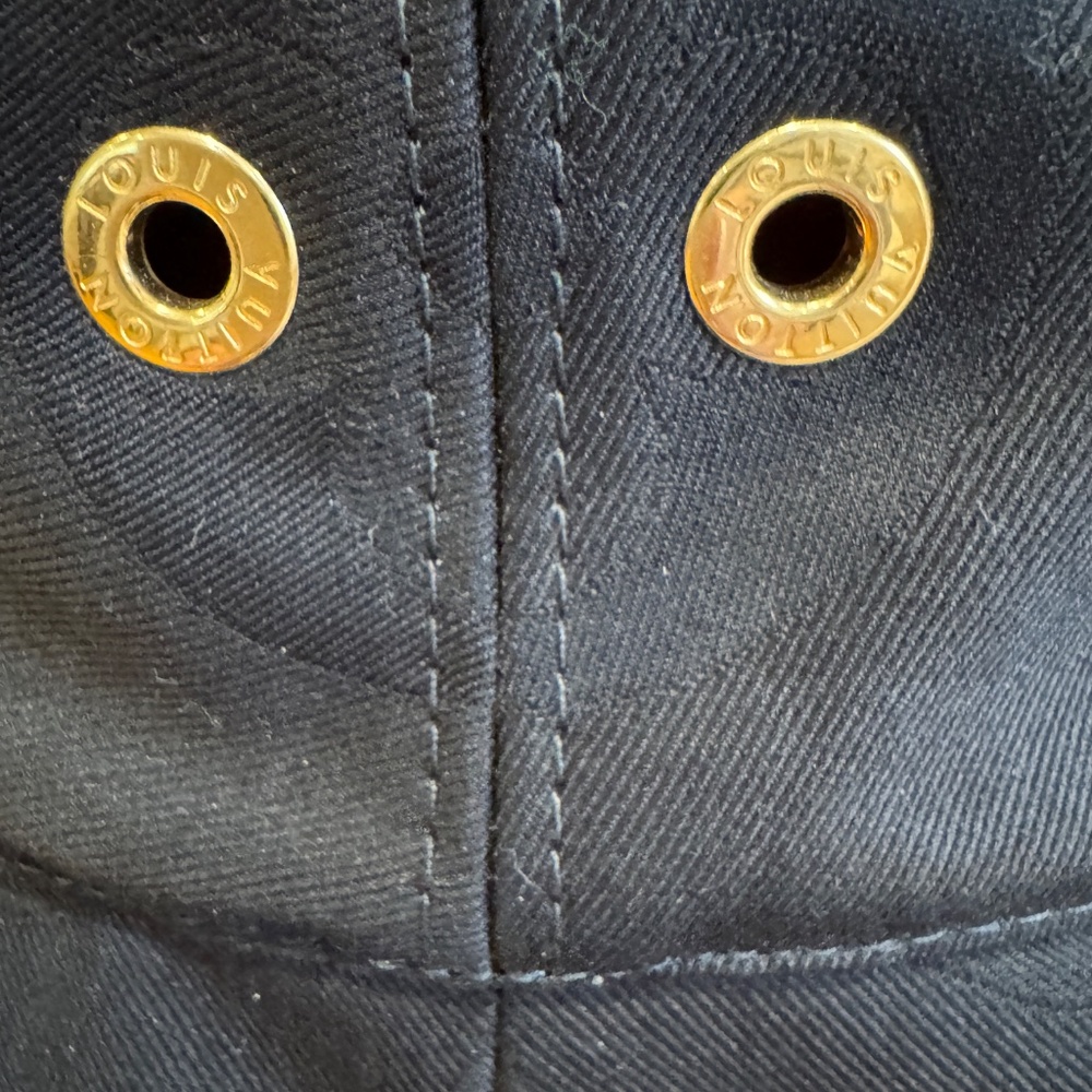 LOUIS VUITTON Bucket Hat Daily Glam Black Beige M7164M MED - Picture 12 of 13